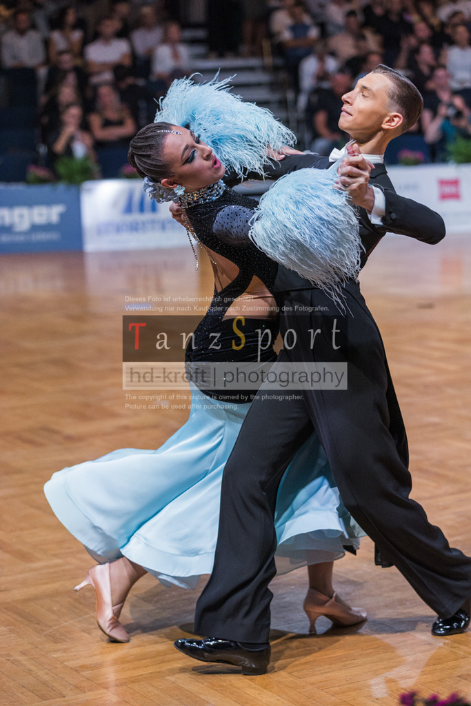 20250819_WDSF-Open-Std-Youth_1177 | Tanzsportbilder, Standardtanz, Lateintanz, WDSF, DTV, LTVB, dancecomp, goc, hessen tanzt, blaues band der spree, walzer, tango, wiener walzer, slowfox, quickstepp, samba, rumba, cha-cha-cha, paso doble. jive, hd-kroft photography, turniertanzsport