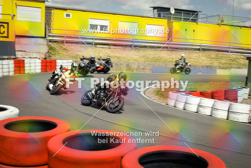 OBK_Mai_Volker_Adam-10874 | Hier findet Ihr Bilder von Touristenfahrten auf der Nürburgring Nordschleife oder von anderen Veranstaltungen die ich besucht habe. Viel Spass beim Durch Schauen 