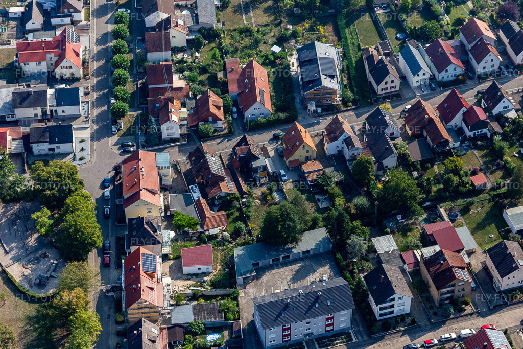 Luftbild: Siedlung in Kandel im Bundesland Rheinland-Pfalz in Deutschland. Foto: IMG_117344.jpg vom 25.08.2019 durch Werner Riehm/FLY-FOTO.de