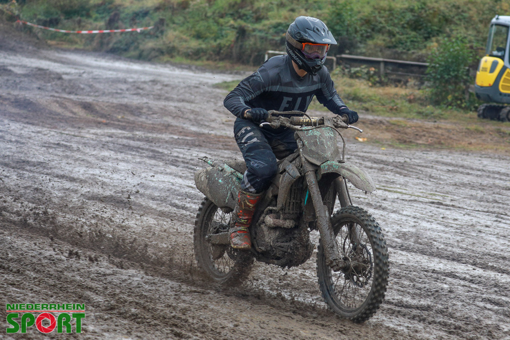 OpenTrack2024_Samstag_036 | Bildergalerie von Sport-Ereignissen aber auch von weiteren spannenden Dingen - nicht nur vom Niederrhein. In Anlehnung an den bekannten Spruch von Hanns Dieter Hüsch heißt das Motto: "Niederrhein ist überall".  - Realisiert mit Pictrs.com