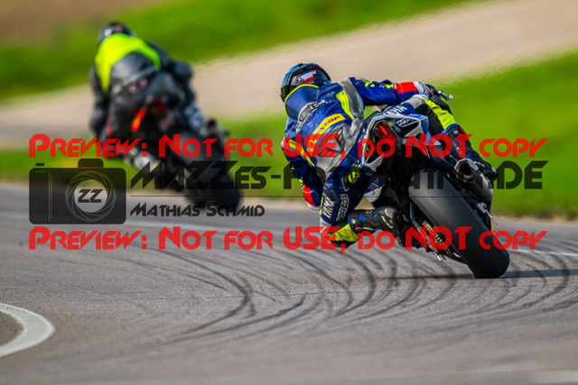 MaZZes_FotoMatrix_220917_0007 | SB-OPEN