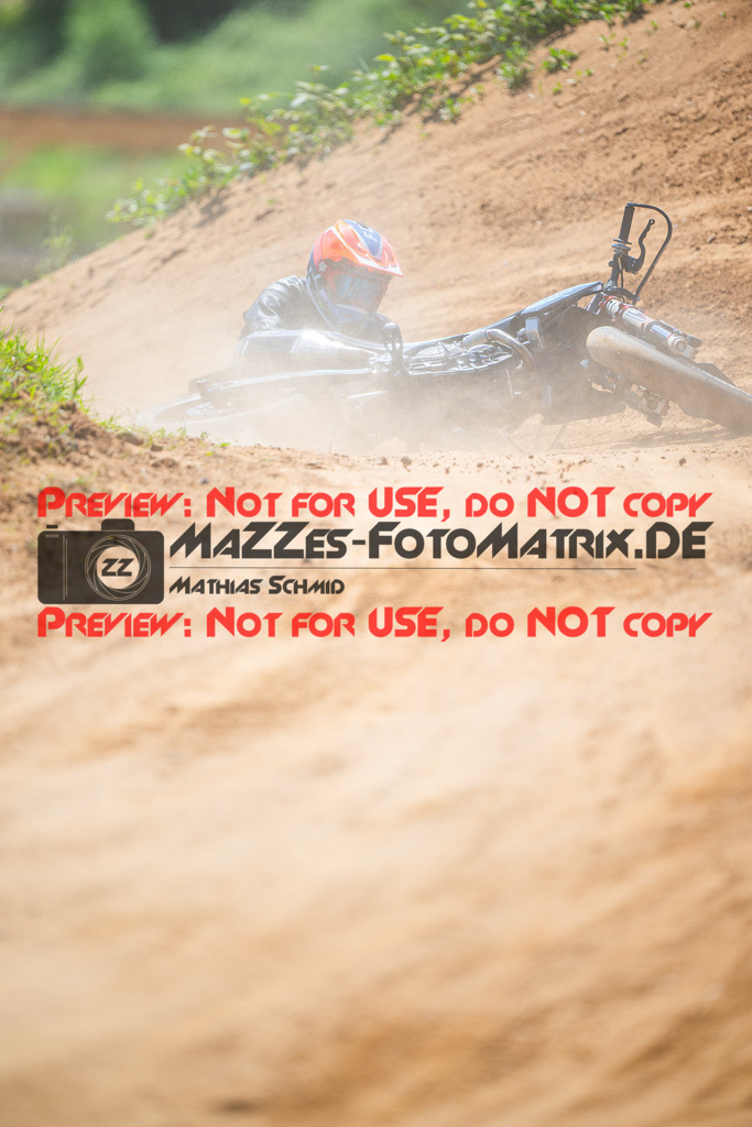 MaZZes_FotoMatrix_240511_6007705_3823 | S2