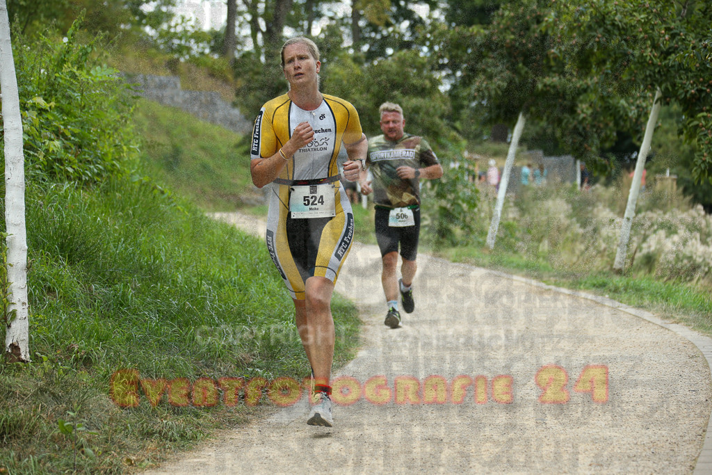 250824_1404_EX1_4880 | Sportfotografie im Rhein-Sieg Kreis, Köln, Bonn, NRW, Rheinland Pfalz, Hessen, etc. Unser Tätigkeitsfeld umfasst den Laufsport vom Volkslauf über den Marathon, Duathlon, Triathon bis zum Ultralauf wie Kölnpfad Ultra oder Schindertrail.