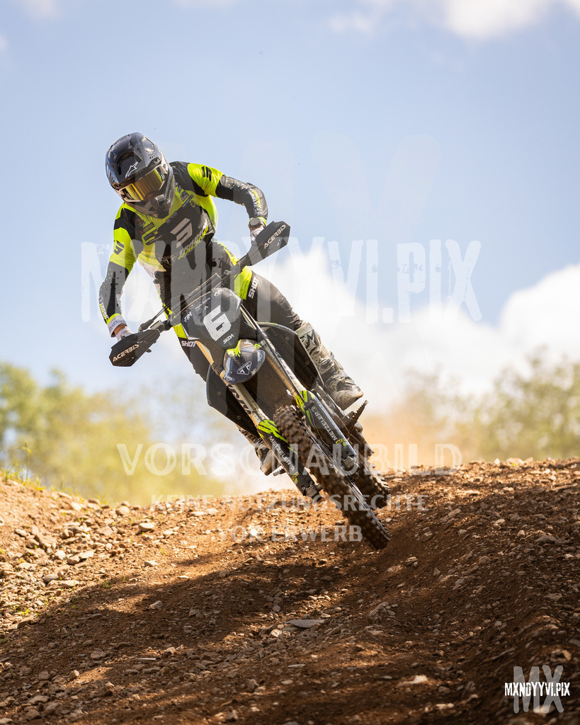 866A1162 | mxndyyvipix
