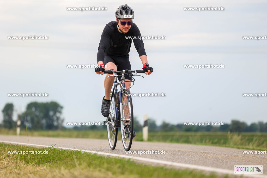 BR8A6029 | Stadttriathlon Erding 2025. #yourpictrs #sportshot_your_pictrs @Sportshotphotography #stadttriathlonerding Copyright: www.sportshot.de