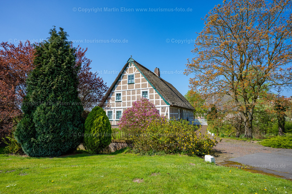 Wisch Fachwerkhaus__ELS_9920230423 | Fotos aus den Touristenorten aus Norddeutschland. - Realisiert mit Pictrs.com