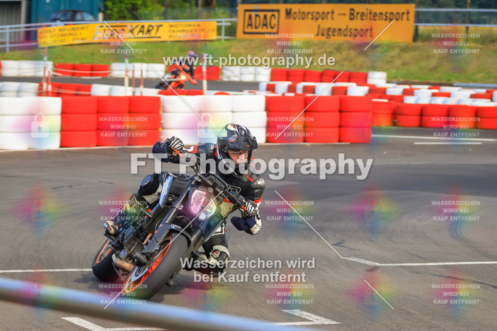 _DSK2238 | Hier findet Ihr Bilder von Touristenfahrten auf der Nürburgring Nordschleife oder von anderen Veranstaltungen die ich besucht habe. Viel Spass beim Durch Schauen 