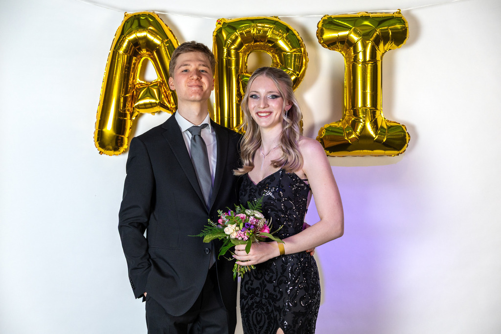 Abiball GGM 2026 _ Gruppenfotos-023 | Henke Visuals - Realisiert mit Pictrs.com