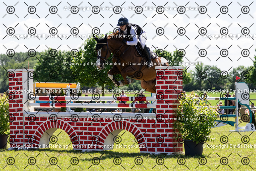 CL5A1143 | Emilia Reinking Fotografie - Realisiert mit Pictrs.com