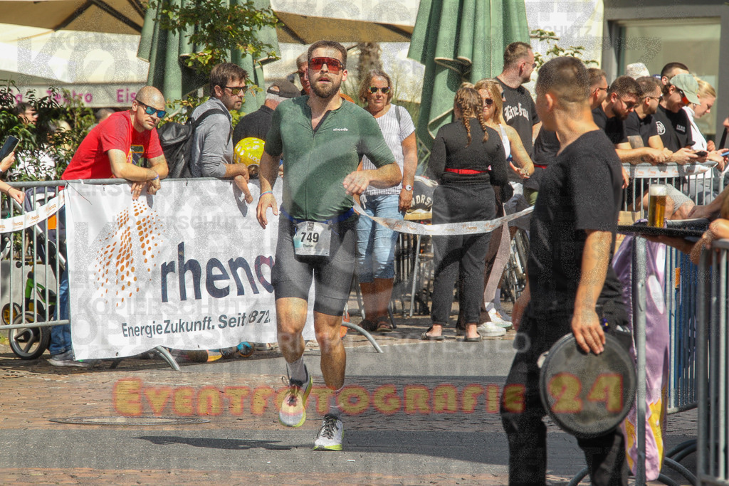 250824_1458_EV4_2435 | Sportfotografie im Rhein-Sieg Kreis, Köln, Bonn, NRW, Rheinland Pfalz, Hessen, etc. Unser Tätigkeitsfeld umfasst den Laufsport vom Volkslauf über den Marathon, Duathlon, Triathon bis zum Ultralauf wie Kölnpfad Ultra oder Schindertrail.