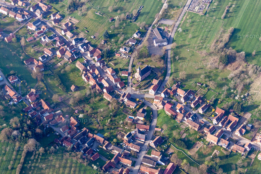 Aerial view: Agricultural fields and arable land in Langensoultzbach in the state Bas-Rhin, France.Photo: IMG_63692.jpg taken on 03/30/2014 by Werner Riehm/FLY-FOTO.comResolution of the original: 4752 x 3168 px