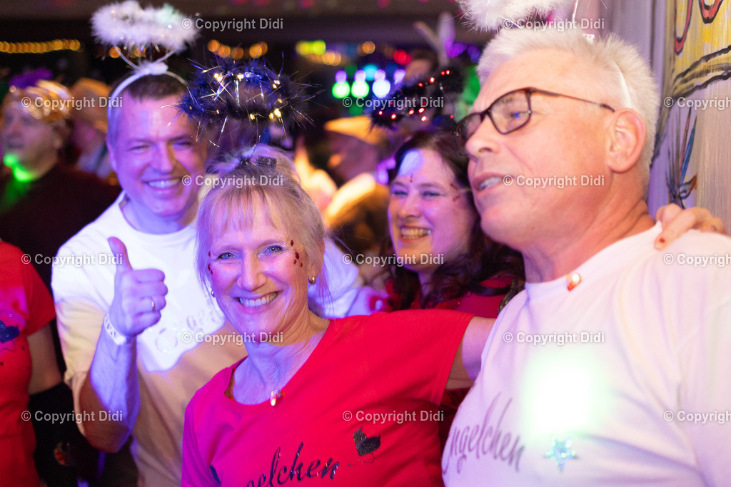 IMG_4221 | Didi - Realisiert mit Pictrs.com