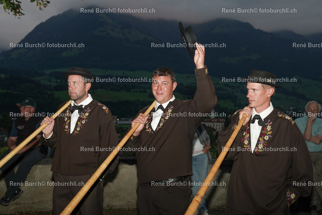 DSC08420-2 | René Burch leidenschaftlicher Fotograf aus Kerns in Obwalden.  Hier finden sie Sport, Landschaft und Natur Fotografie.
 - Realisiert mit Pictrs.com