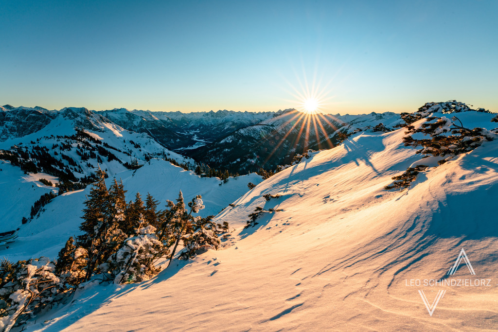 Fotografie_Leo_Schindzielorz_AT_Winter_Tirol_Hahnenkamm_20220205_A7R00851_org | Atmosphärische Landschaftsbilder & Drohnenaufnahmen aus dem Allgäu, Tirol, Südtirol & der Schweiz – ideal für Leinwanddrucke & zur stilvollen Raumgestaltung. - Realisiert mit Pictrs.com