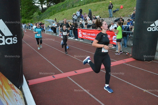 19-39-47_ | Meisterchip Fotoshop - Realisiert mit Pictrs.com