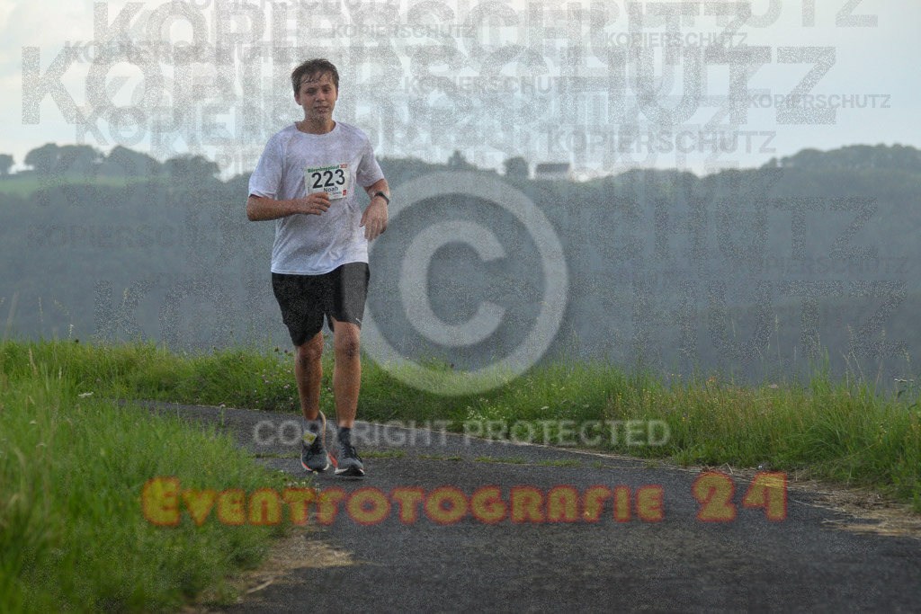 230804_1933_EV4_4713 | Sportfotografie im Rhein-Sieg Kreis, Köln, Bonn, NRW, Rheinland Pfalz, Hessen, etc. Unser Tätigkeitsfeld umfasst den Laufsport vom Volkslauf über den Marathon, Duathlon, Triathon bis zum Ultralauf wie Kölnpfad Ultra oder Schindertrail.