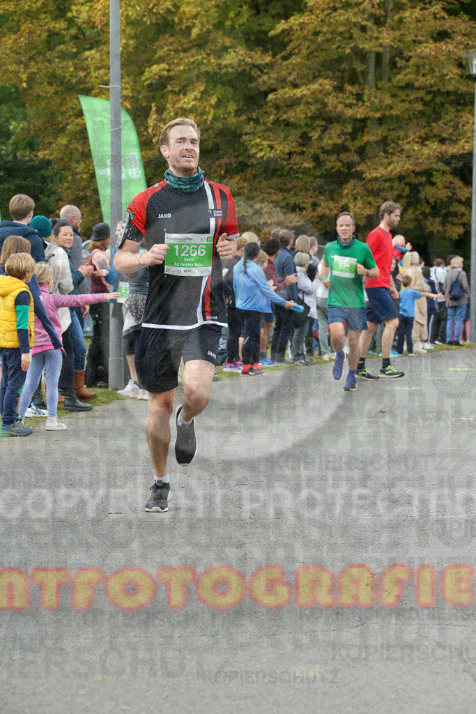 220925_1322_EX1_0595 | Sportfotografie im Rhein-Sieg Kreis, Köln, Bonn, NRW, Rheinland Pfalz, Hessen, etc. Unser Tätigkeitsfeld umfasst den Laufsport vom Volkslauf über den Marathon, Duathlon, Triathon bis zum Ultralauf wie Kölnpfad Ultra oder Schindertrail.