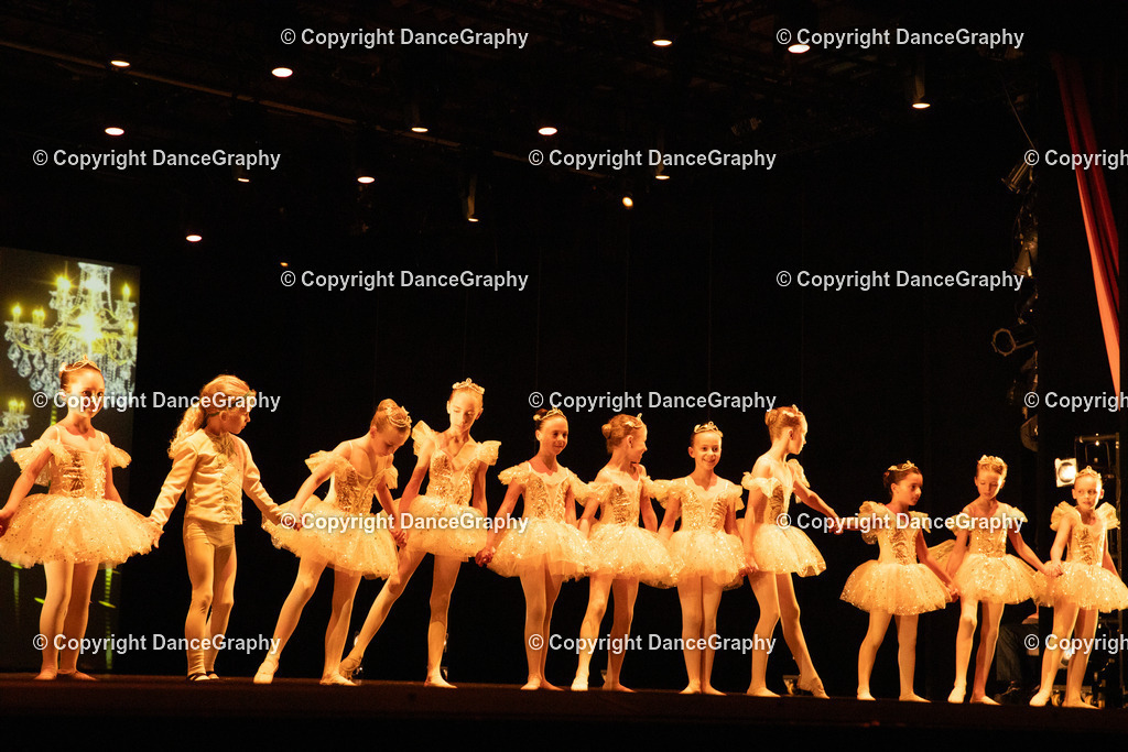 GPHY4562 | DanceGraphy - Realisiert mit Pictrs.com