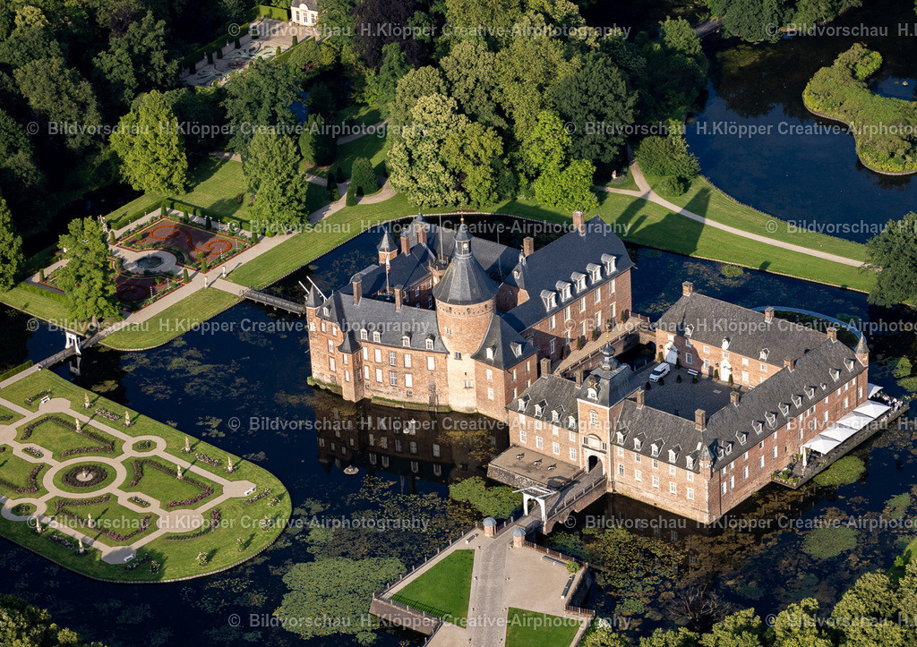 Luftbilder-Isselburg-9965 | Luftbilder Isselburg Stadt in Nordrhein Westfalen Burg Isselburg das Wasserschloss am Niederrhein - Realisiert mit Pictrs.com