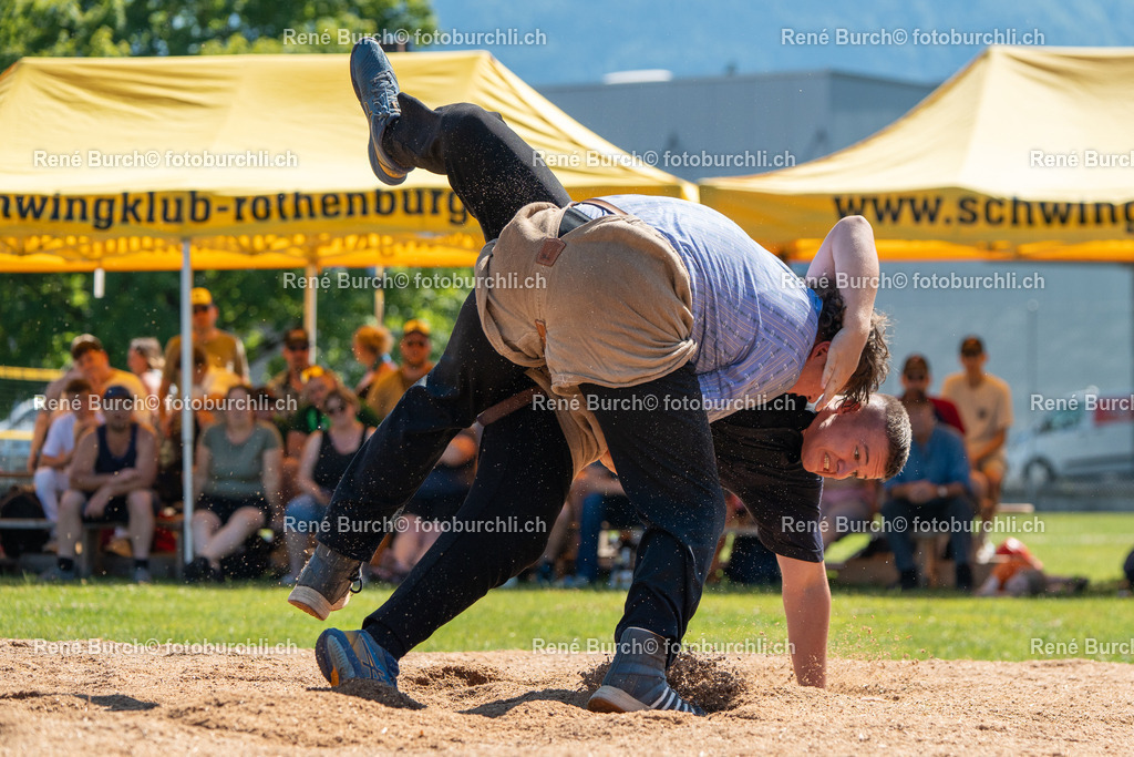 RB_08666 | René Burch leidenschaftlicher Fotograf aus Kerns in Obwalden.  Hier finden sie Sport, Landschaft und Natur Fotografie.
 - Realisiert mit Pictrs.com