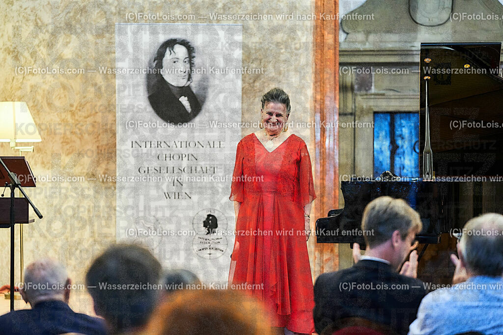 ALS0916_XXXIX-Chopin-Festival_Nocturno_Crudeli Marcella | (C)FotoLois.com, Alois Spandl, XXXIX. internationales CHOPIN-Festival in der Kartause Gaming, NOCTURNO - nächtliches Konzert bei Kerzenlicht, Sa 5. August 2023.