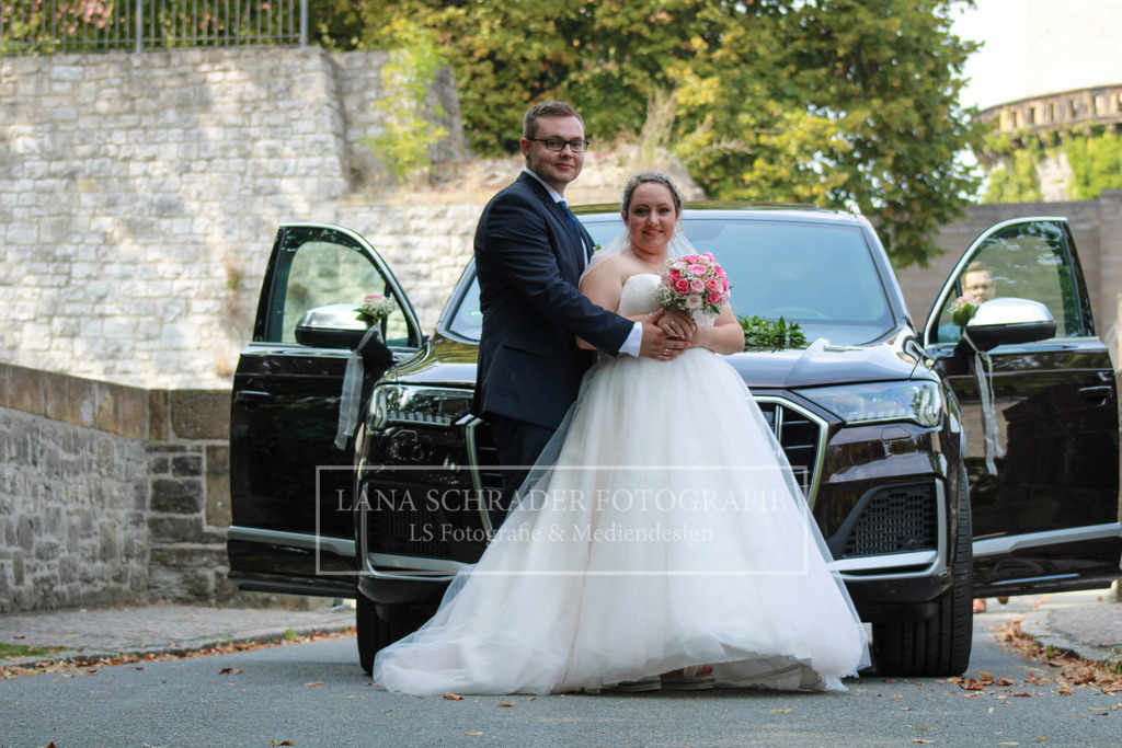 Hochzeit Danica _ Jan 26.08.22-64 | lanaschraderfotografie - Realisiert mit Pictrs.com