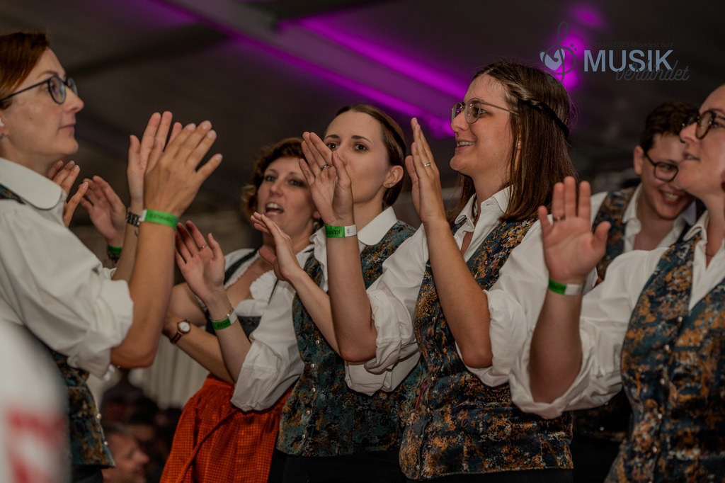 DSC_4606 | "Fussifoto.com – Ihr Ansprechpartner für hochwertige Fotografie! Entdecken Sie kreative Bilder und professionelle Dienstleistungen. Kontaktieren Sie uns für Ihre Projekte!"