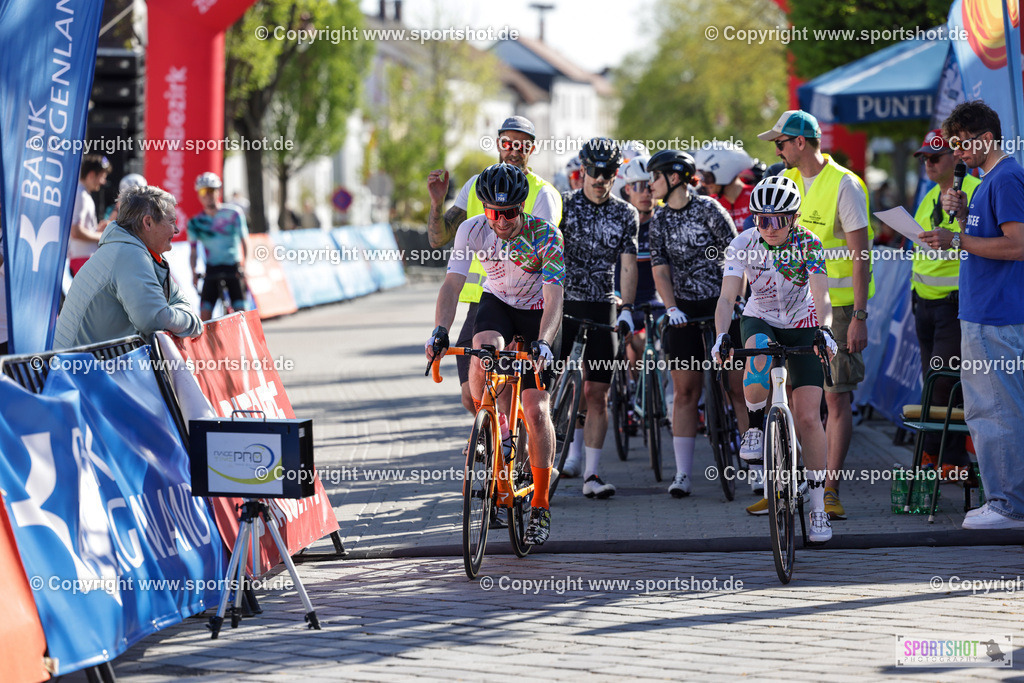 200_VJ__5774 | Neusiedlersee Radmarathon 2026@sportshot_your_pictrs #yourpictures#roadtowm2029 #nrm #neusiedlerseeradmarathon #neusiedlersee #neusiedlerseetourismus #burgenland #mörbisch #nrm26 #burgenlandtourismus #voglundco #poweredbyburgenlandtourismus #radsport #rad #marathon #ucigranfondo #visitburgenland #ucigranfondoworldseries