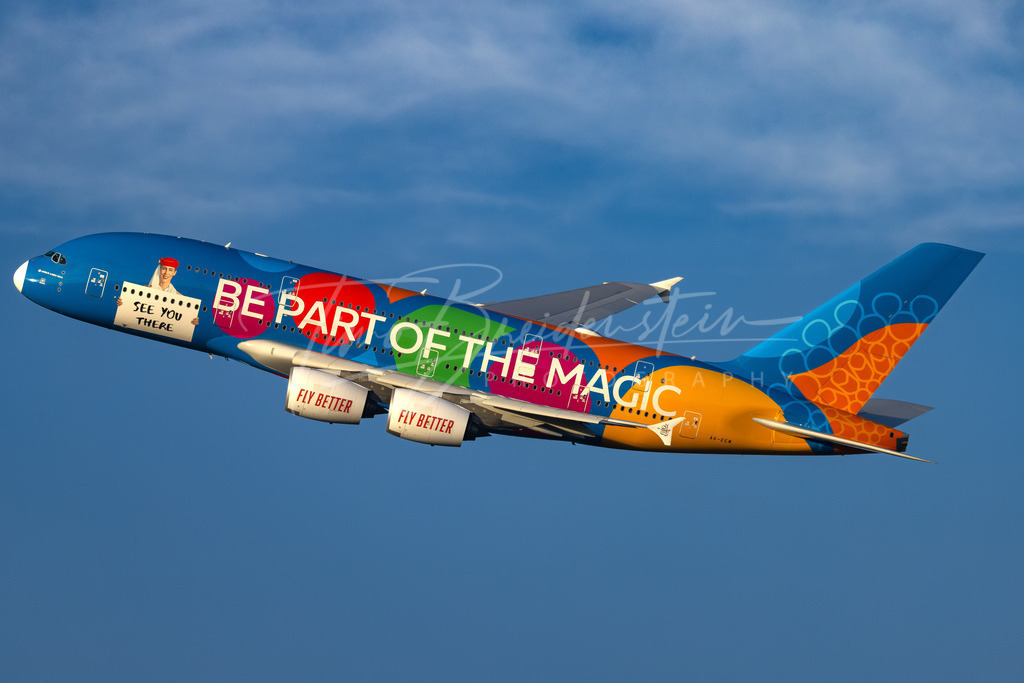 137 | Buy high-quality aviation and travel photography prints by professional photographer Timo Breidenstein. Authentic images, professionally printed, worldwide shipping. - Realisiert mit Pictrs.com