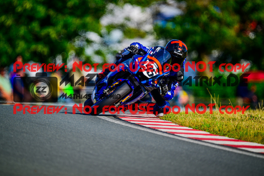 MaZZes_FotoMatrix_240726_6007705_6196 | R7