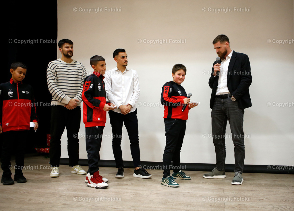 WEIHNACHTENASKOEOEDT_81 | bilder, linz, photo, foto, fussball, sport, fotolui, bundesliga