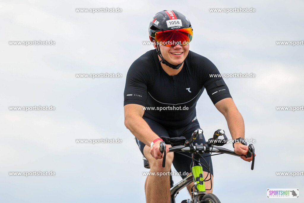 BR8A4042 | Stadttriathlon Erding 2025. #yourpictrs #sportshot_your_pictrs @Sportshotphotography #stadttriathlonerding Copyright: www.sportshot.de