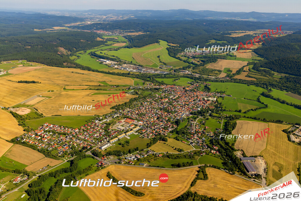 Luftbild Vs Google Maps  Walldorf  Meiningen -Das Luftbild wurde 2025 vom UL-Flugzeug heraus erstellt ( keine Drohnenluftbilder ) - Hochauflösende Luftaufnahme -Nicht vergleichbar mit Google Maps oder Satelittenbilder- Die Geschenkidee !Mit Lizenz und Bildrechte bestellbar
