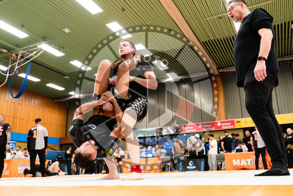 20251122PBB14575 | Athletes compete during the Grappling Industries Berlin Jiu-Jitsu and Grappling Championship, on November 22, 2025 in Berlin, Germany. © photoblackbelt
