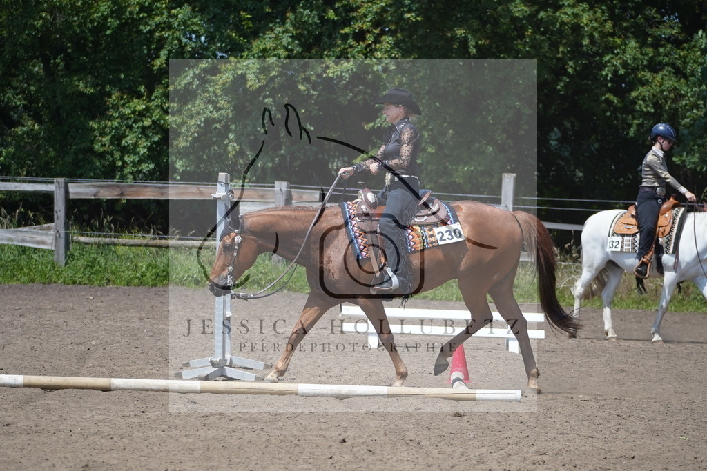 DSC08566 | jessicahollubetz_pferdephotographie - Realisiert mit Pictrs.com