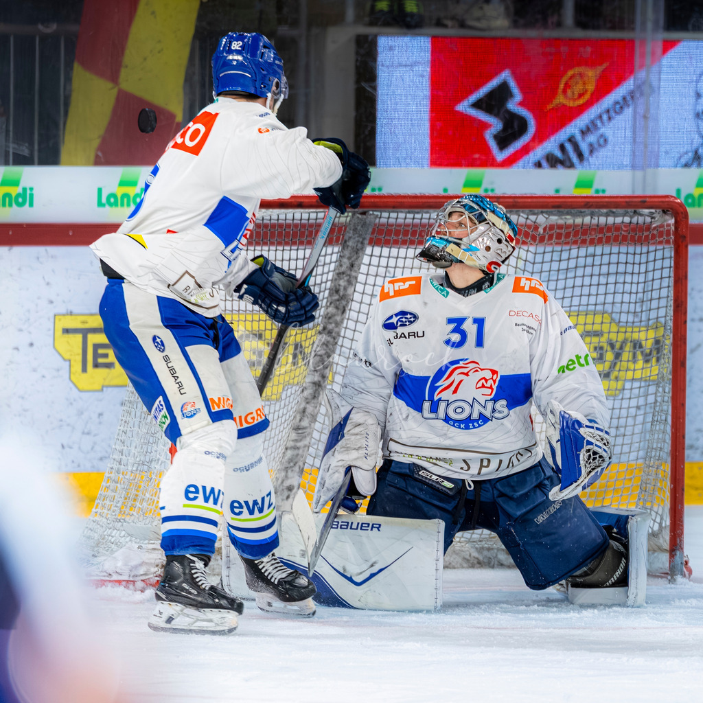 EHCB vs GCK 20260104-7610 | Sportbilder, Sportfotograf, Hochzeits- und Eventfotografin, Flugshows, Portraits und Tiershooting, Aviation, Downhill, Nationalleague, Swissleague, International
