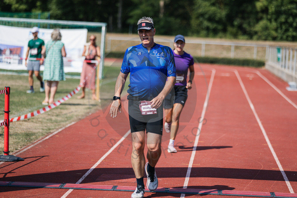 2026-07-26 Halbmarathon Moenchsdeggingen - 00806 | bastis.photos - Realisiert mit Pictrs.com