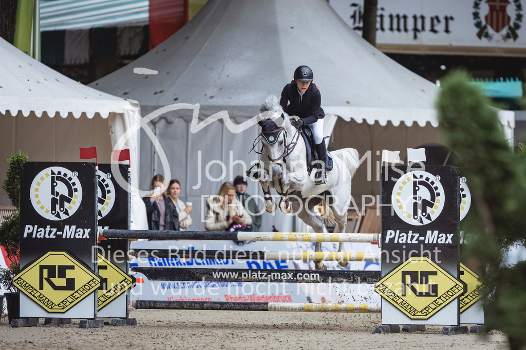 240913_OWLCh_AmateurS-310 | Deine schönsten Turniermomente als professionelle Fotos! Entdecke hochwertige Pferdesport-Fotografie im Online-Shop. Jetzt Fotos finden & bestellen!