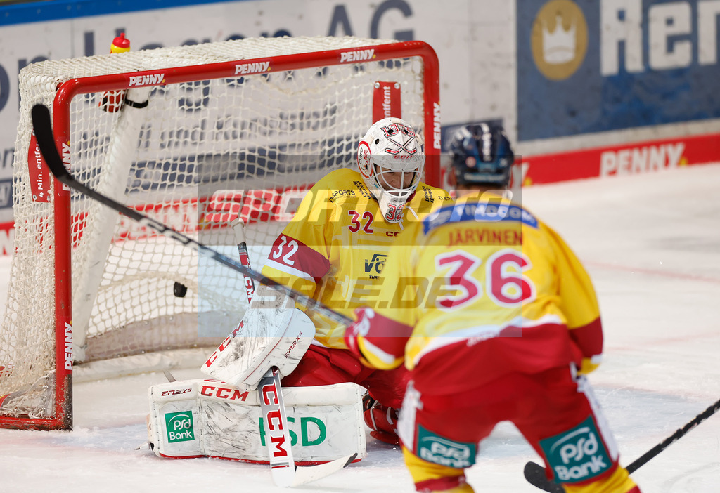 Iserlohn Roosters - Duesseldorfer EG | 
DEL: Iserlohn Roosters - Duesseldorfer EG - Realisiert mit Pictrs.com