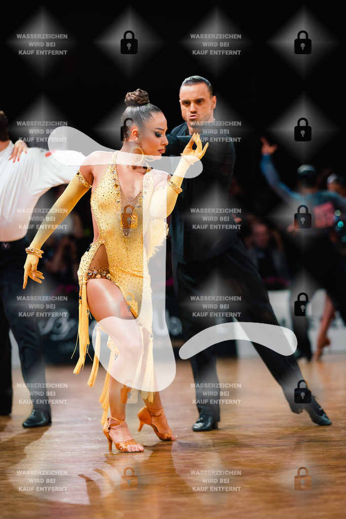 GOC 2025 - WDSF GrandSlam Latin 30th (22) Andrei Petcu _ Alexandra Motoc (Germany)-2025-08-23-3761 | Webshop for digital downloads and prints of dance sport, event & show photographer Julian Link - Realisiert mit Pictrs.com