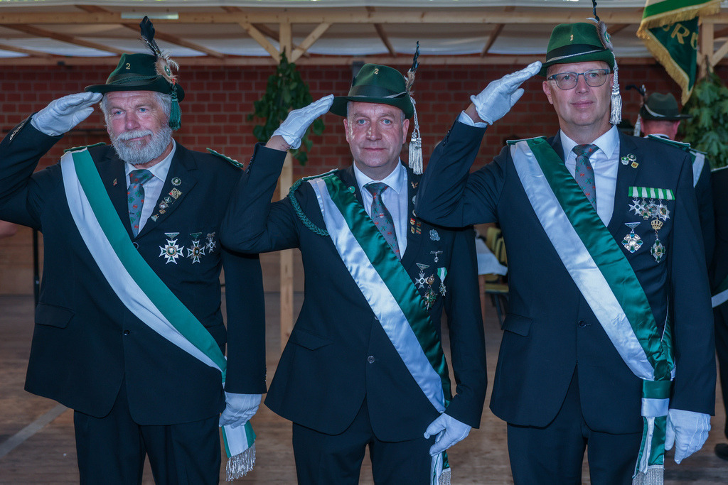 top-top.de-250704-247 | Foto, Video, Fotografie, Videografie, Fotobox, DJ, Discjockey, Musik, Musikbox, Veranstaltung, Photobooth, Amazon, Ebay, Buchtipp, Bestseller, Autor, Verlag, Buch, Wesel, Hamminkeln, NRW, Dinslaken, Rees, Drohne, Hochzeit, Party, Fotobox, Wesel, Fotograf