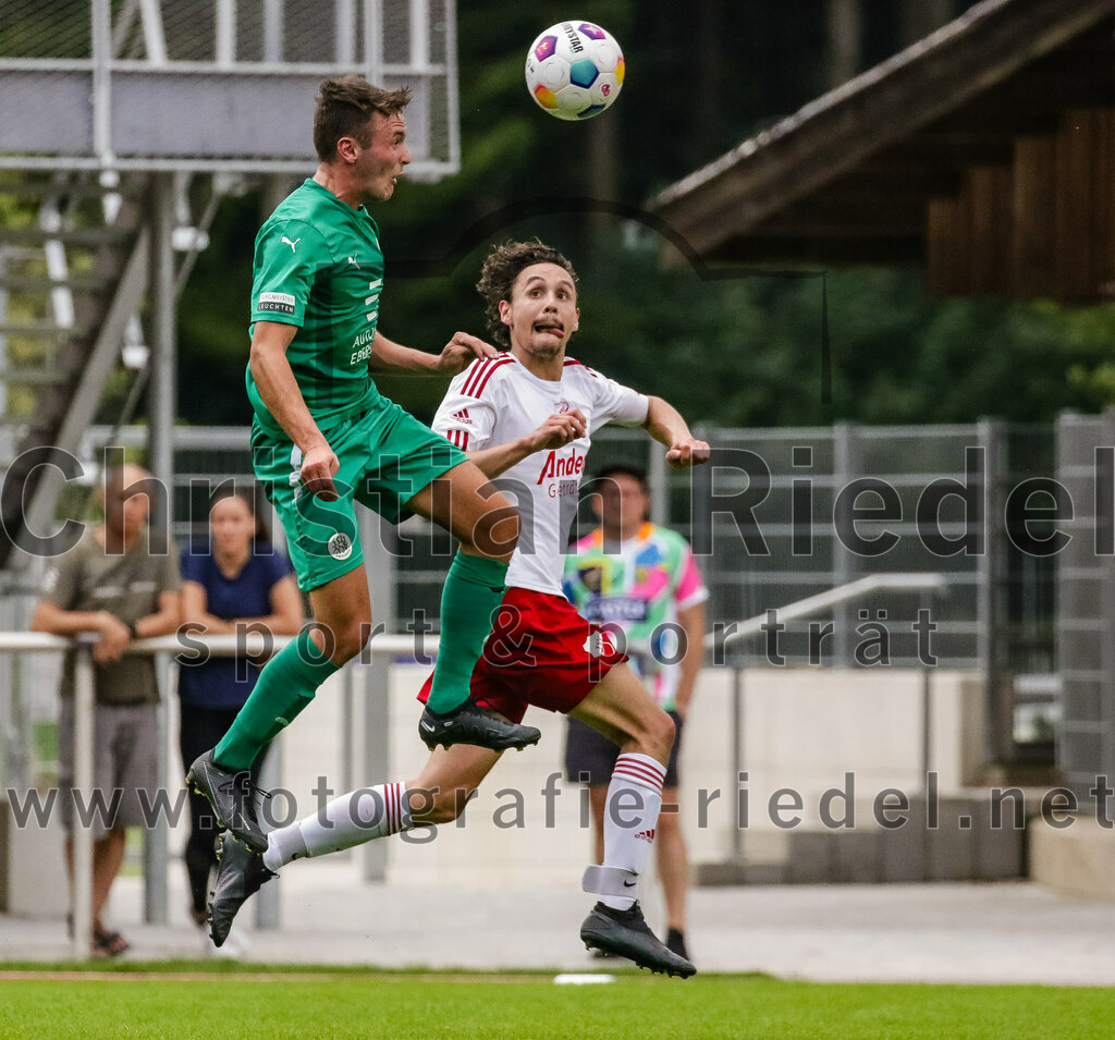 2023-08-26_093_TSV_Ebersberg_gegen_TSV_Oberpframmern | Ebersberg, Deutschland, 26.08.2023:
Fußball, Kreisliga 2023 / 2024, 2. Spieltag, TSV 1877 Ebersberg gegen TSV Oberpframmern, Endergebnis: 5:1

Felix Kronester (TSV Oberpframmern, #10)

Foto: Christian Riedel / fotografie-riedel.net