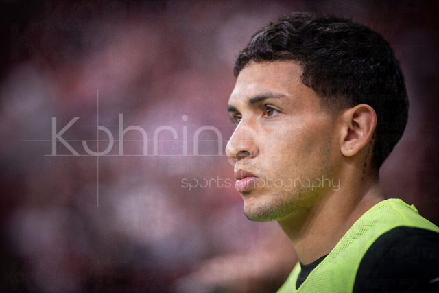 German Bundesliga, Bayer 04 Leverkusen vs. RB Leipzig, 02.05.2026 | LEVERKUSEN, GERMANY - MAY 2, 2026 :  Ezequiel Fernandez (Bayer 04 Leverkusen, 6) warms up during the German Bundesliga match on gameday 32 between Bayer 04 Leverkusen vs. RB Leipzig at BayArena on May 2, 2026 in Leverkusen, Germany. DFL REGULATIONS PROHIBIT ANY USE OF PHOTOGRAPHS AS IMAGE SEQUENCES AND/OR QUASI-VIDEO.
