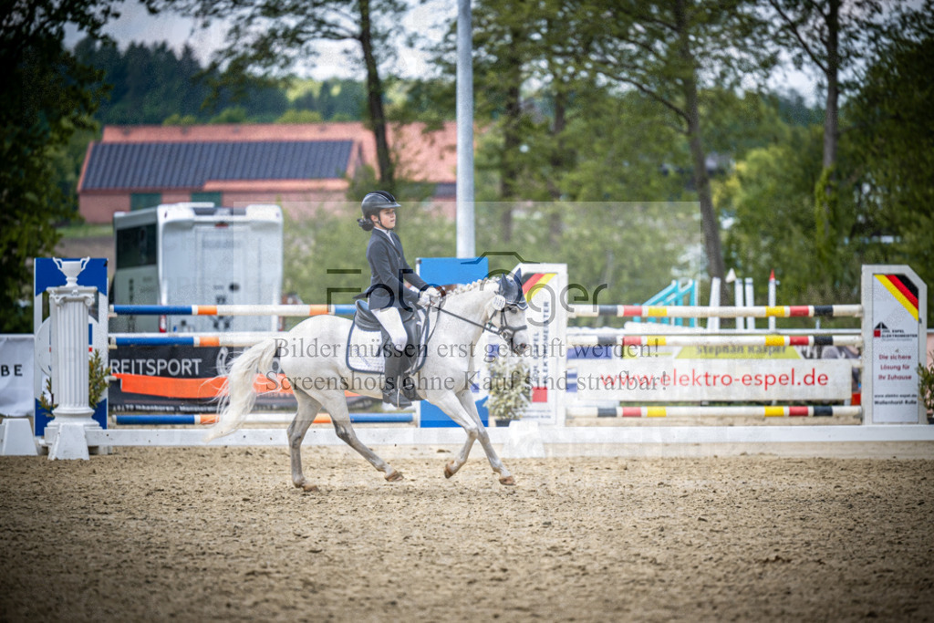 DOS_3160 | Reitturnier Venne - Realisiert mit Pictrs.com