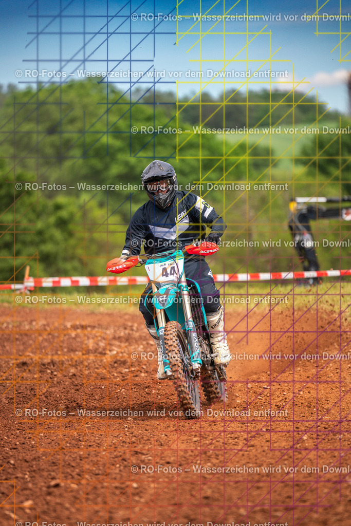 Wolfshausen 3 Lauf -356 | Sportfotografie von RO-Fotos: Motorsport, Motocross, Enduro, Laufveranstaltungen und Triathlon. Professionelle Fotos von Sportlern und Events. - Realisiert mit Pictrs.com