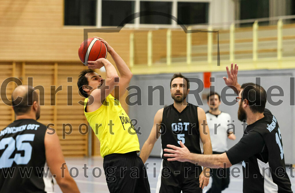 2022-12-04_072_SG_Poing_gegen_TSV_Muenchen_Ost_4 | Poing, Deutschland, 04.12.2022:
Basketball, Bezirksklasse 2021 / 2022, 8. Spieltag, SG Poing gegen TSV München Ost 4, Endergebnis: 37:65

Foto: Christian Riedel / fotografie-riedel.net