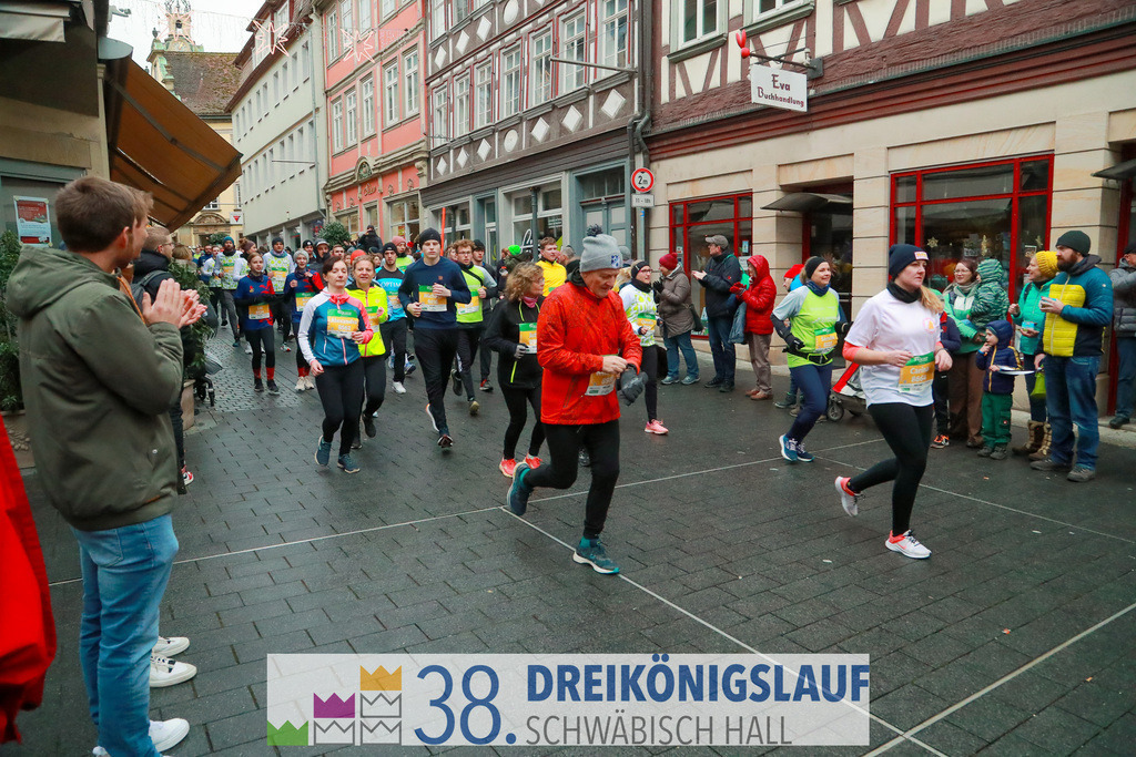 5km Roewisch Wohnbau Cup | 3 Koenigslauf 2024 5km Roewisch Wohnbau Cup - Realisiert mit Pictrs.com