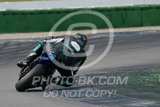 2022_09_13_PBK_27226 | Sportfotografie; SlowMotion; Video; Rennstrecke; Hafeneger; Speer; Racing; RSE; BMW; CBO; Trackday; Motorsportarena; Hockenheimring; Brno; Most; Barcelona; Valencia