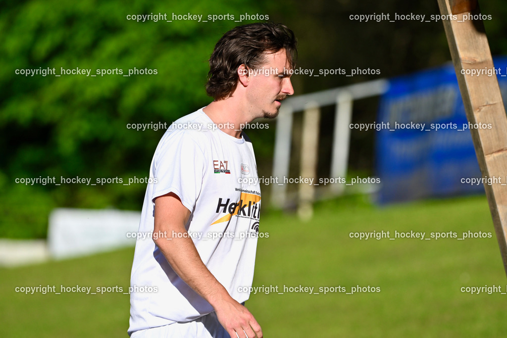 WSG Radenthein vs. URC Thal Assling | Headcoach WSG Radenthein Manuel Lips, WSG Radenthein vs. URC Thal Assling, WSG Radenthein vs. URC Thal Assling am 30.05.2025 in Radenthein (Sportplatz Radenthein), Austria, (Photo by Bernd Stefan)