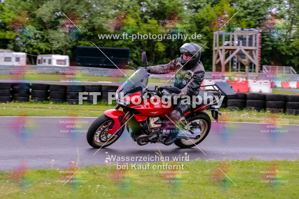 MotoTeamVBK-20312 | Hier findet Ihr Bilder von Touristenfahrten auf der Nürburgring Nordschleife oder von anderen Veranstaltungen die ich besucht habe. Viel Spass beim Durch Schauen 